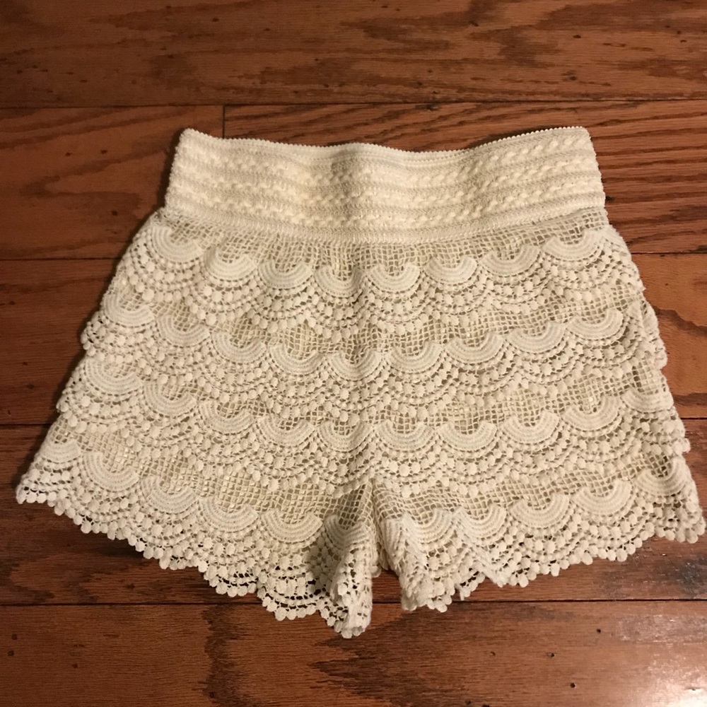 Lace shorts